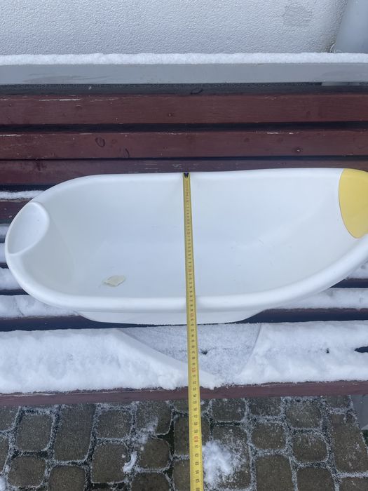 Дитяча ванна з піставкою