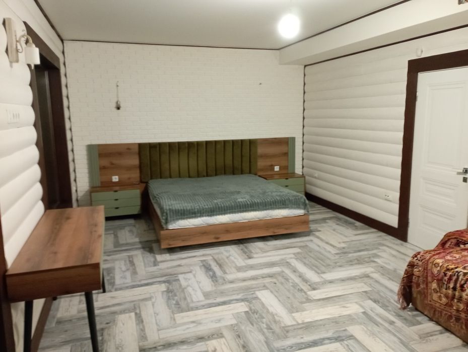 Здається будинок