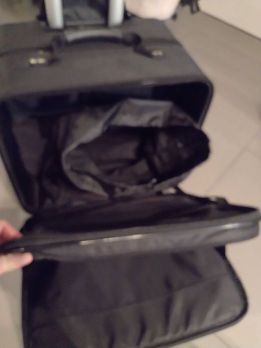 Torba na kółkach walizka delegacja