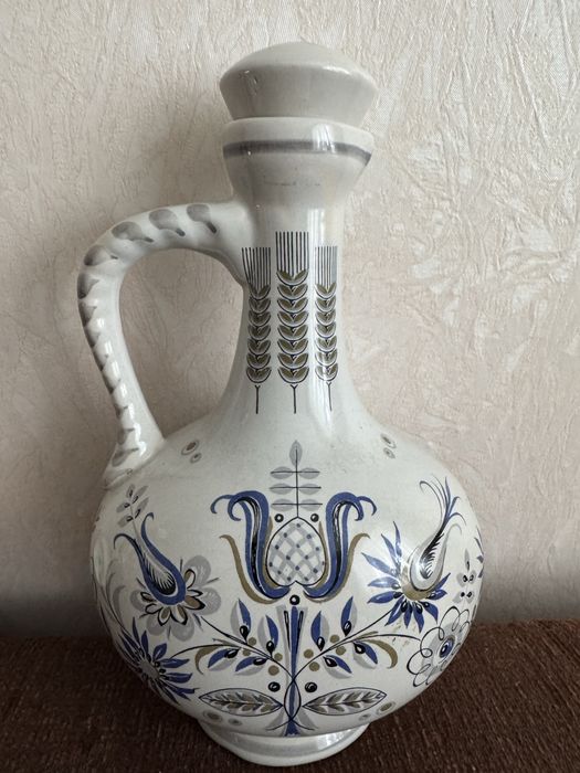 Вазы,кувшины, разное