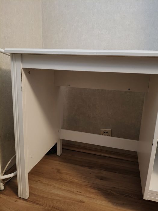 Biurko białe Ikea