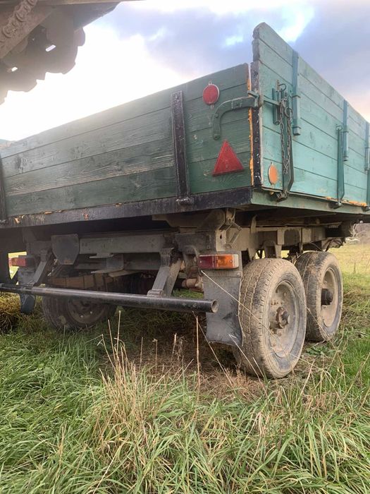 Прицеп тракторний 2ПТС4