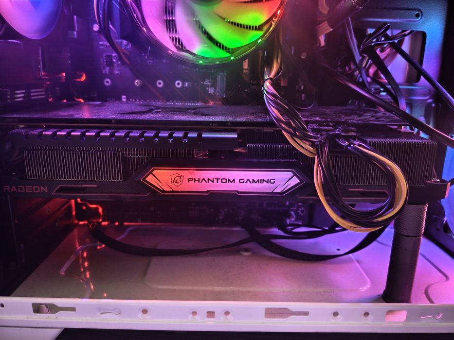 RX 6700 XT Phantom Gaming 12gb