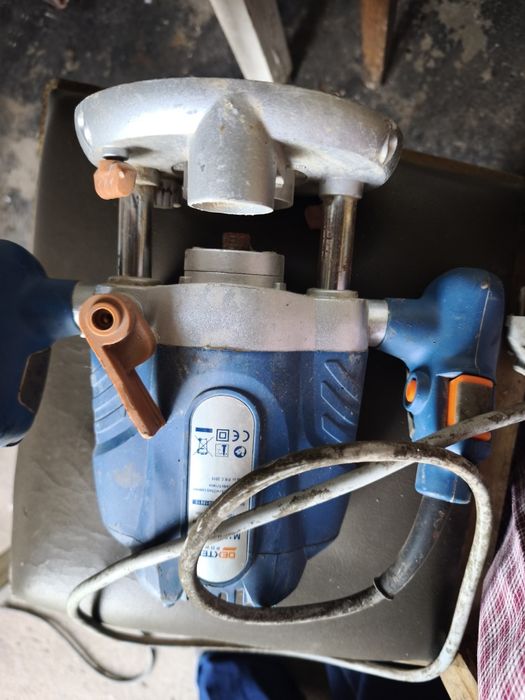 Várias máquinas de construção