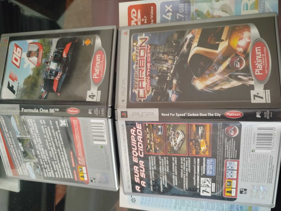 Jogos UMD para PSP.