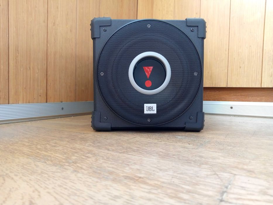 Сабвуфер автомобильный JBL пассивный 100 Вт.