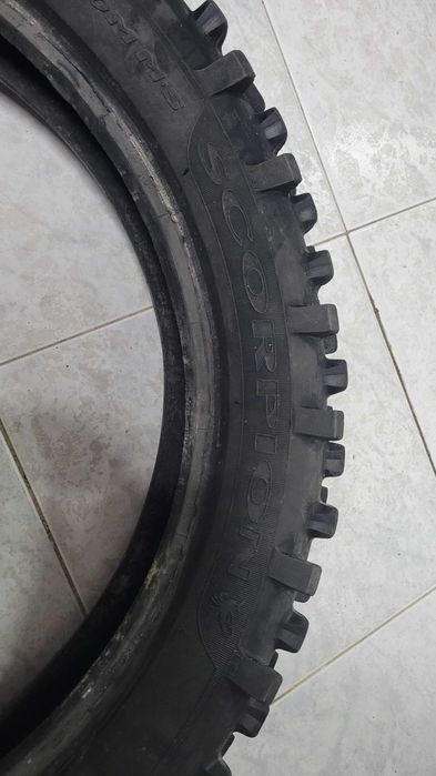 Pneu Pirelli 140/80-18 Enduro (usado)