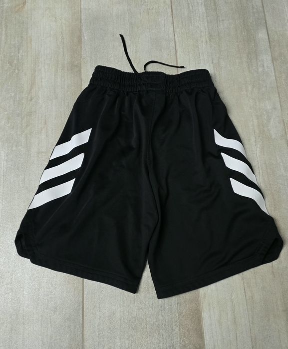 Adidas spodenki sportowe treningowe r. 128