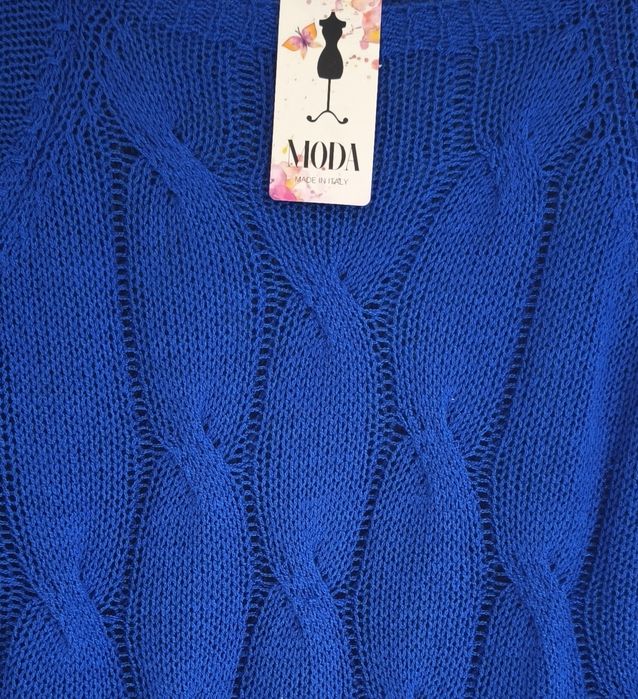 Camisola azulão, de malha fresca, Italiana.