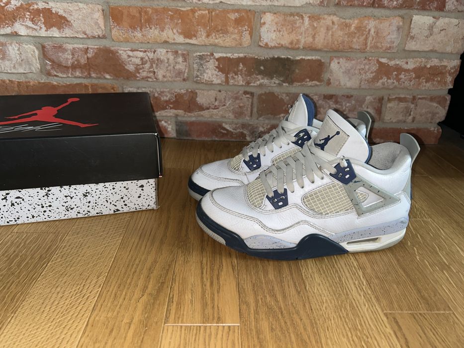 Buty Air Jordan 4 Retro roz. 39