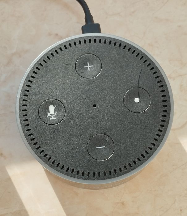 Розумна колонка Amazon Echo Dot 2