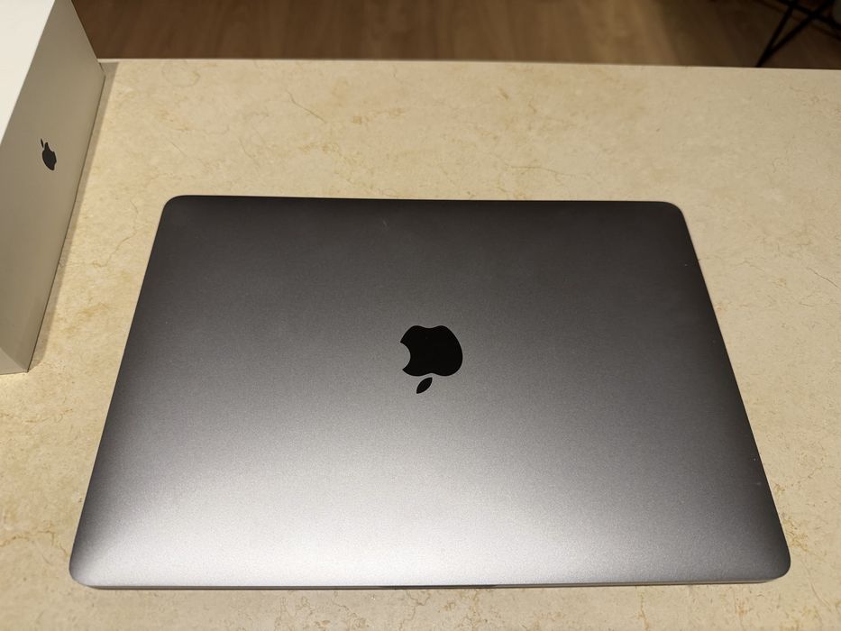 Macbook Pro 2016 2.9Ghz i5 c/ touchbar