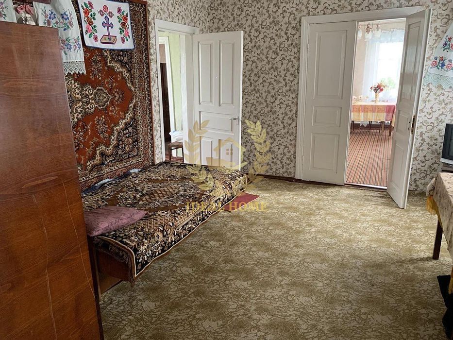 Продаж просторого цегляного будинку 4 кімн., 94 м², с.Кодаки