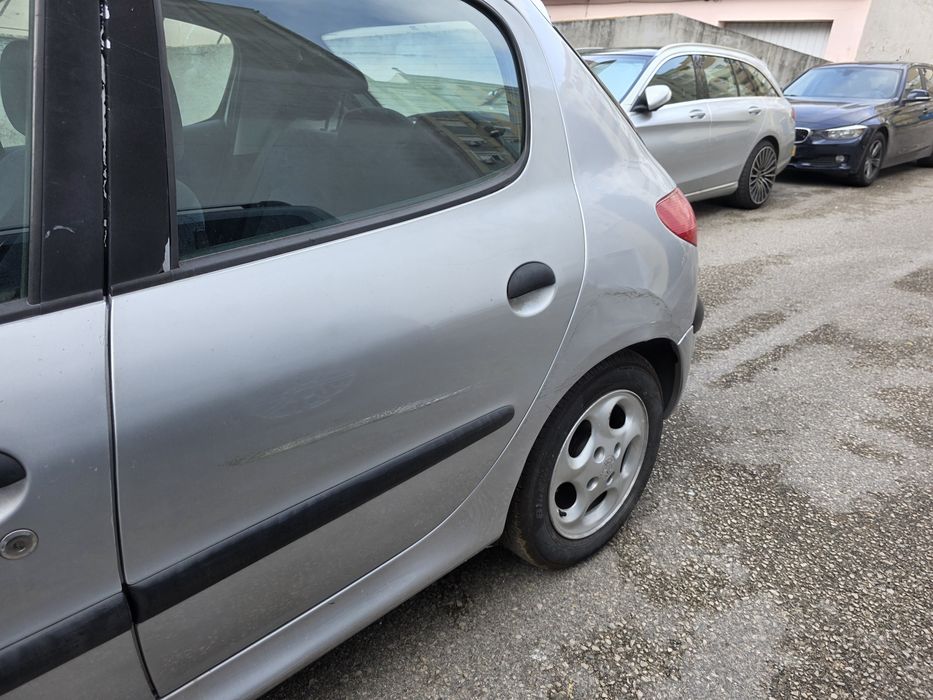 Peugeot 206 de 2001 só 1000€