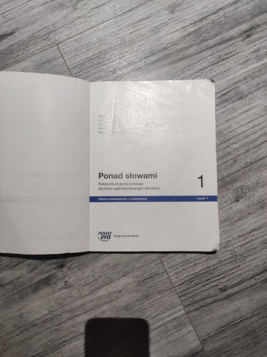 Sprzedam podręcznik ponad słowami 1 część pierwsza