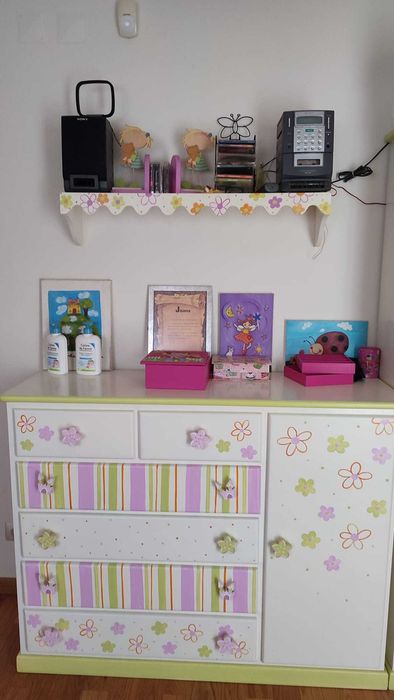 Mobilia de quarto completa para menina