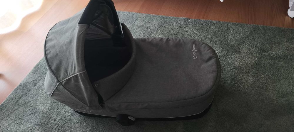 Alcofa marca Cybex para Balios S