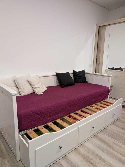 Cama Individual IKEA HEMNES 80x200 – Branco – Excelente Estado