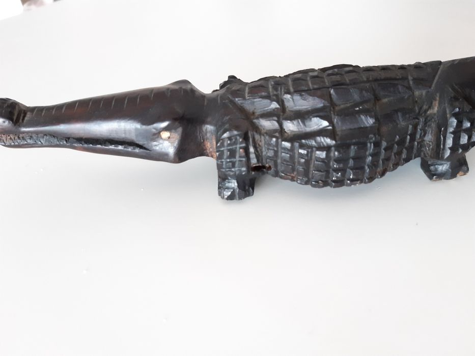 Figuras africanas em madeira pau