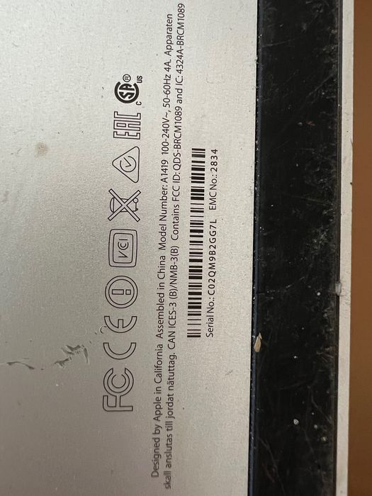 Apple iMac 27 2015 retina не включається