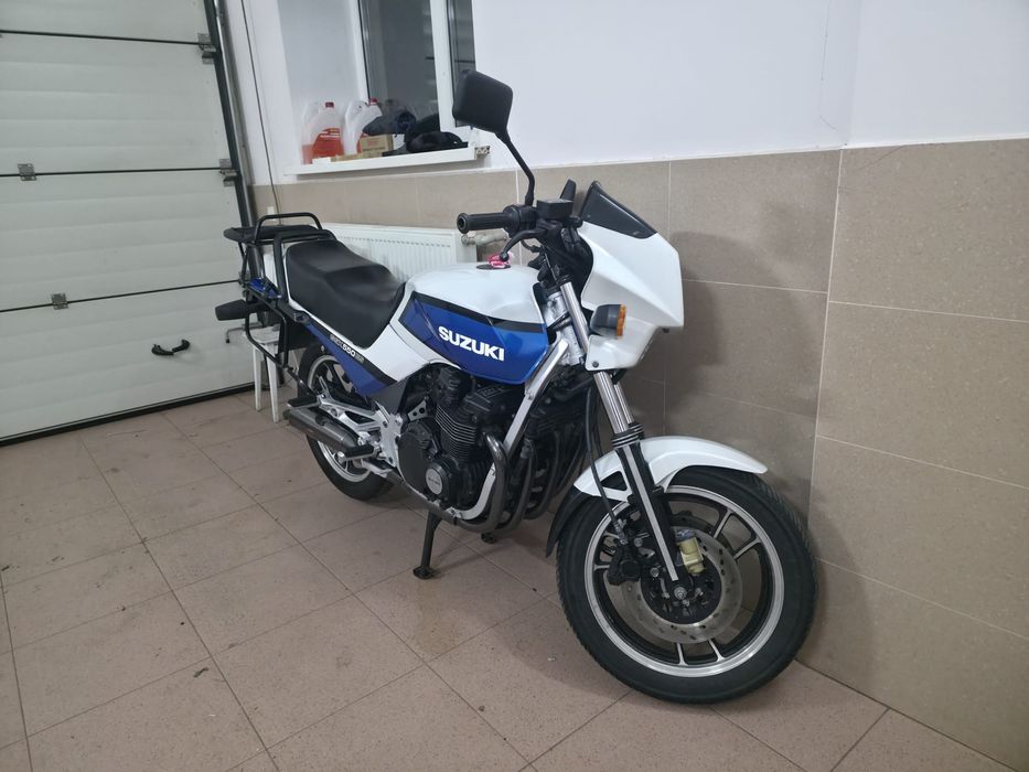 Мотоцикл Suzuki GSX 550