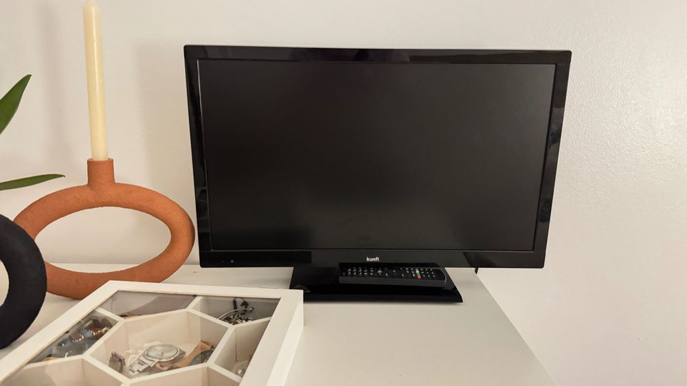 Tv kunft pequena