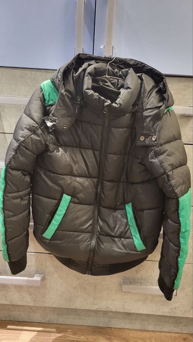 Зимня куртка Benetton р 164