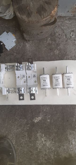 Запобіжник плавкий e.fuse.NT0.63, габарит 0, 63А та тримач в сборі