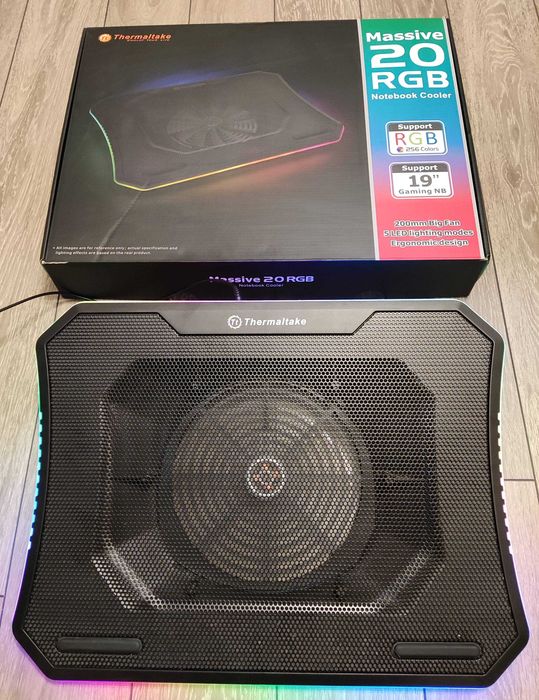 Podstawka chłodząca Thermaltake Massive 20 RGB (10"~19") czarna