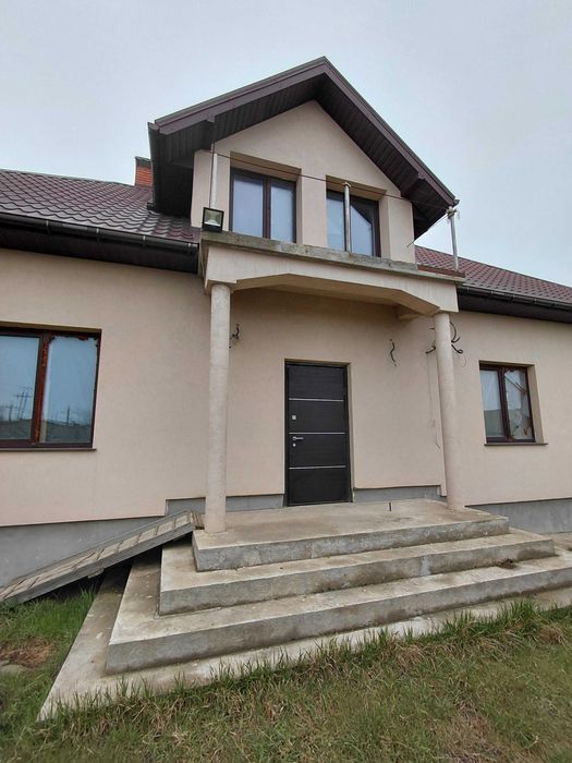 Современный дом в Новой Дофиновке, море рядом