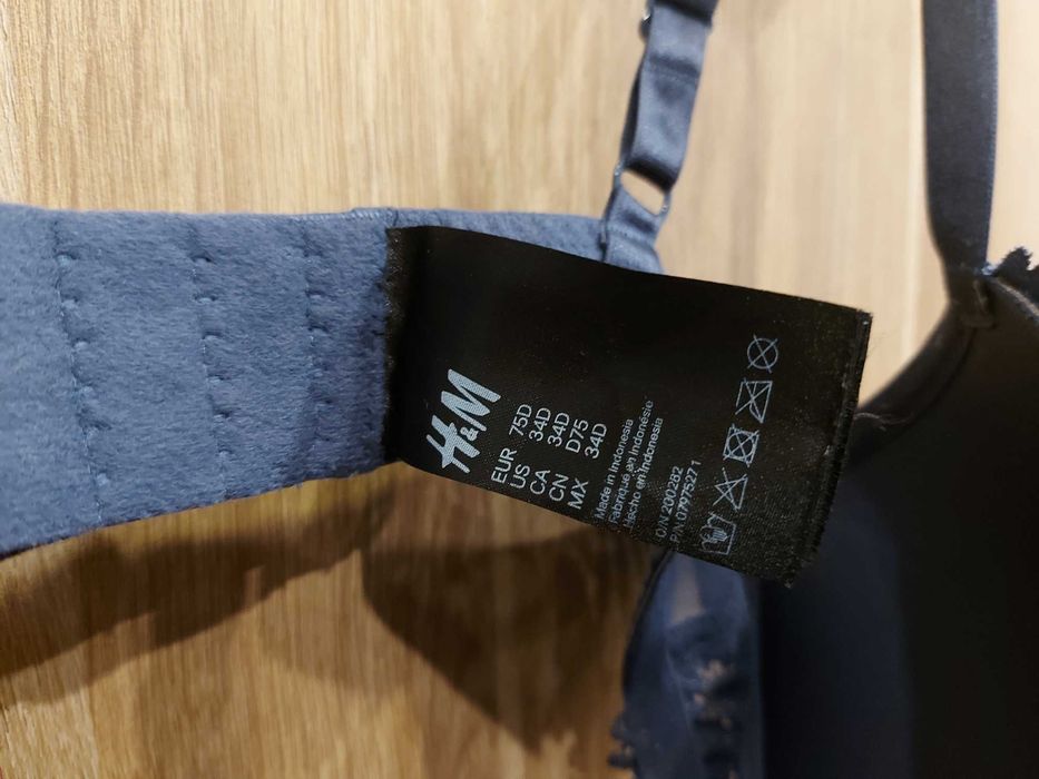 Biustonosz H&M rozm. 75D