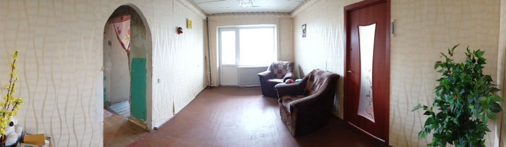 Продам 2-х кімнатну  квартиру 4-й поверх  5- ти  поверхового будинку,