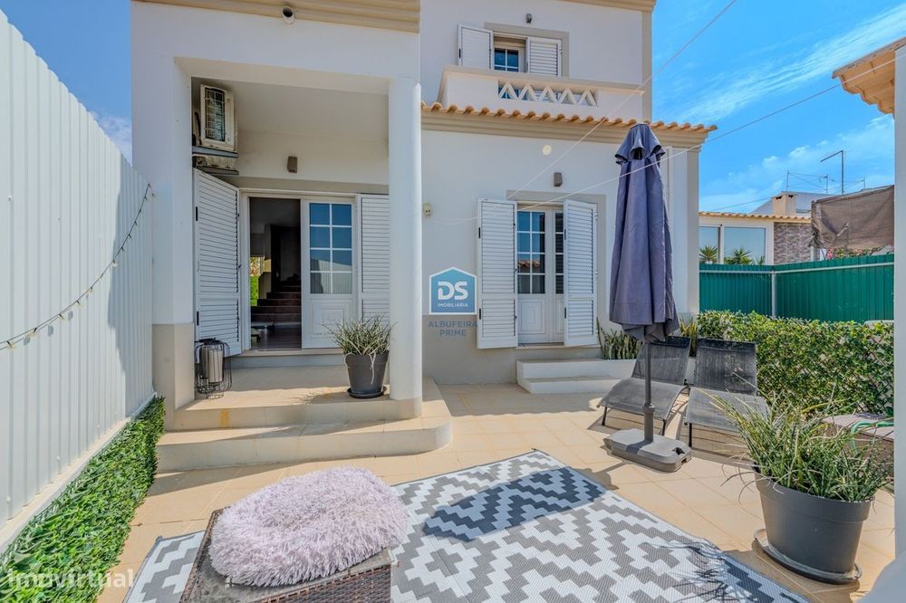 Moradia T3 Venda em Guia,Albufeira