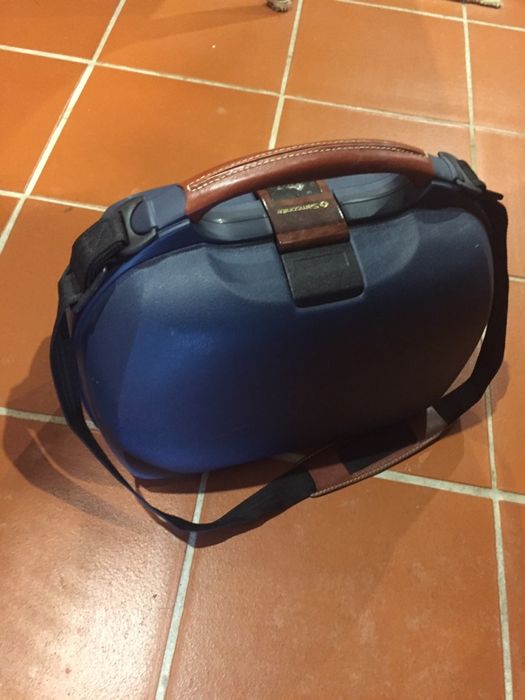 Mala viagem Sansonite rígida mais Necessaire Samsonite