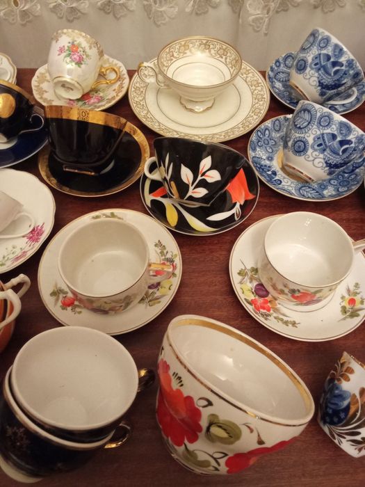 Чайные пары и чашки