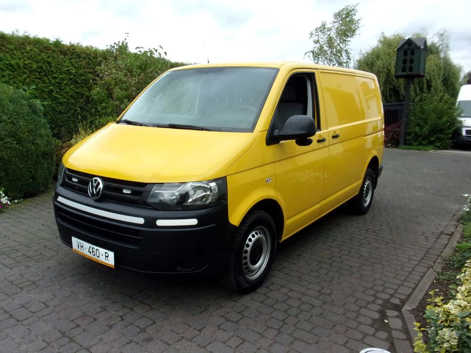 Volkswagen Transporter T5  T5 2,0TDI Automat 2,5t hak