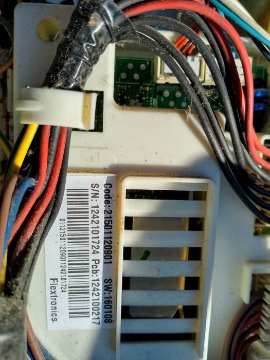 Стіральна машина HOTPOINT арістон.