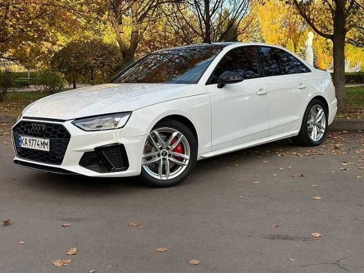 Audi A4 B9 2019 premium