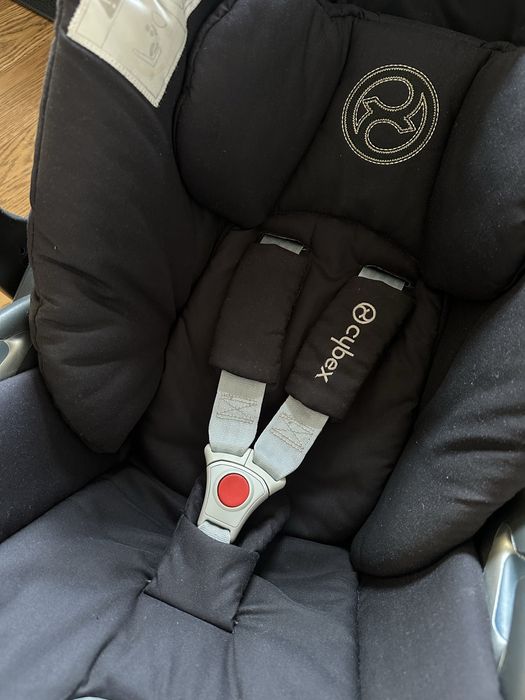 Cybex Cloud Z i-Size + Adaptery