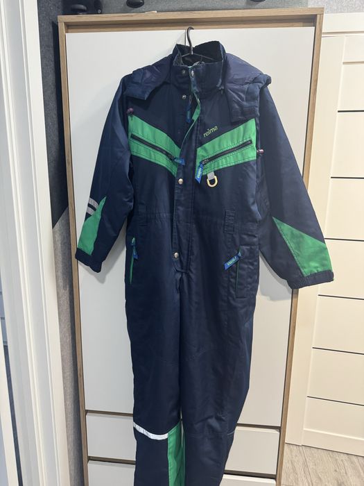 Продам лижний костюм