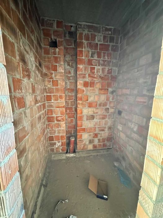 ЗБУДОВАНИЙ ТАУНХАУС за вигідною ціною в дуже хорошій локації!