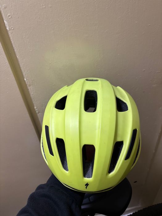 Kask rowerowy specialized