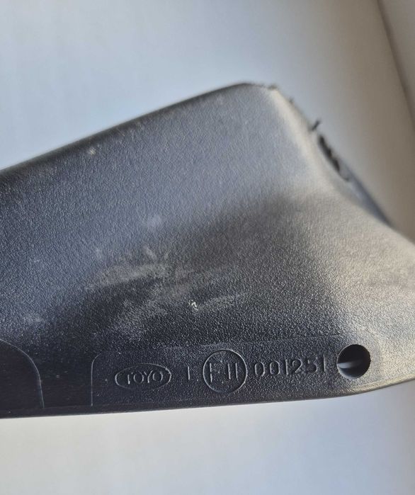 Kawasaki дзеркало праве (toyo e11 001251)