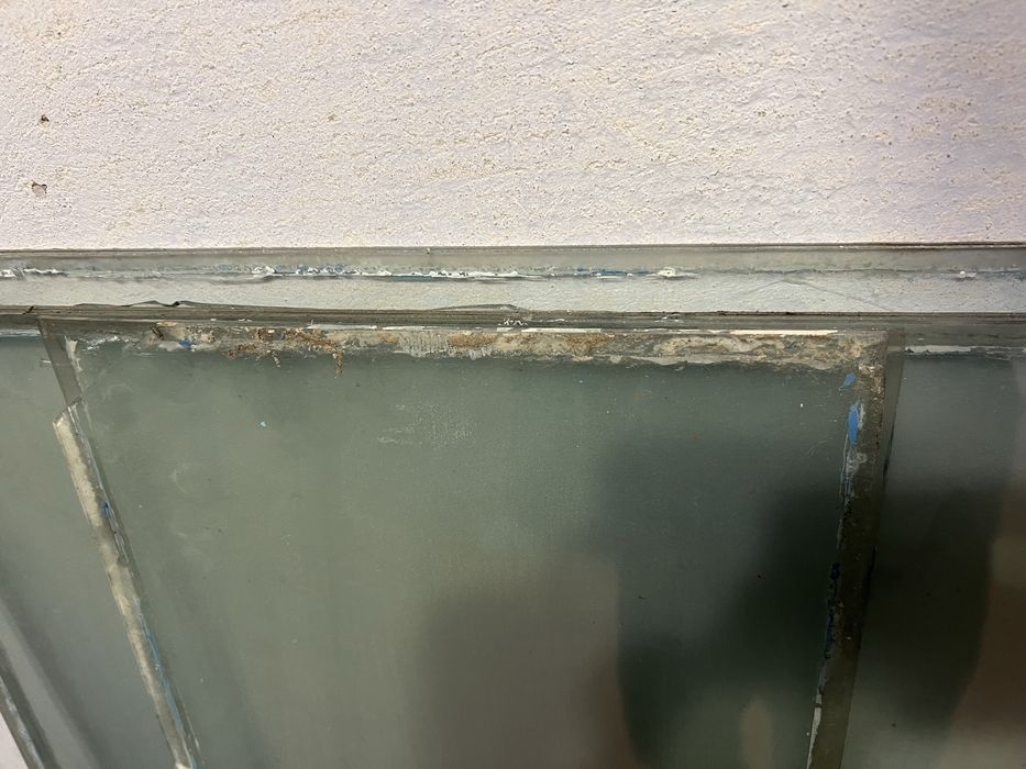 Продам скло з старих вікон, 6 штук і 2 в подарунок
