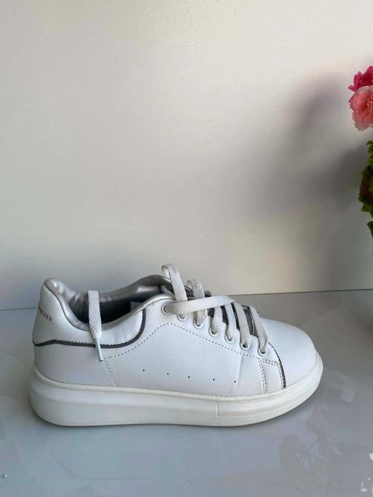 Sneakersy Półtrampki trampki Buty sportowe białe tenisówki 39