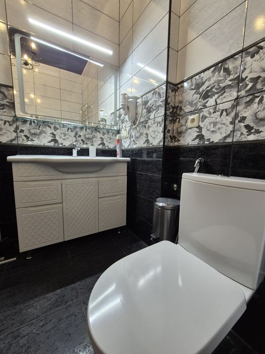 Квартира подобово Петропавлівська Борщагівка