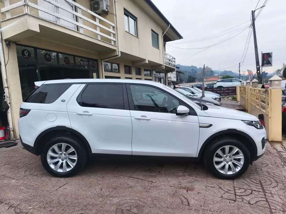 Land Rover Discovery Sport TD4 HSE Luxury