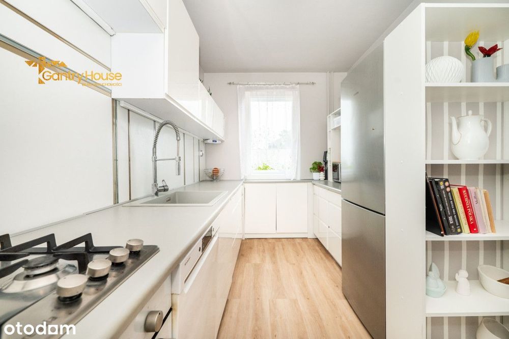 3 Pokoje Z Dużym Balkonem I Piwnicą 5 m²