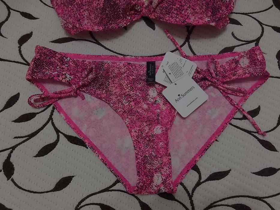 Купальник женский пляжный, размер 46, фирмы Ann Summers