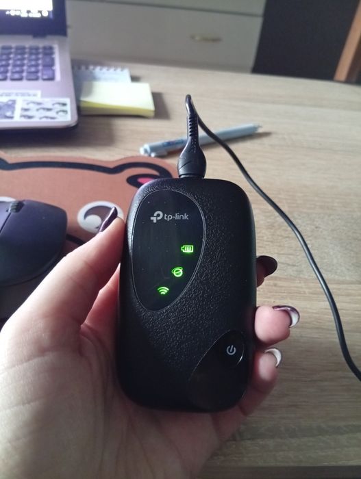 Мобільний Wi-Fi роутер M7200